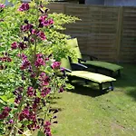In Mit Garten